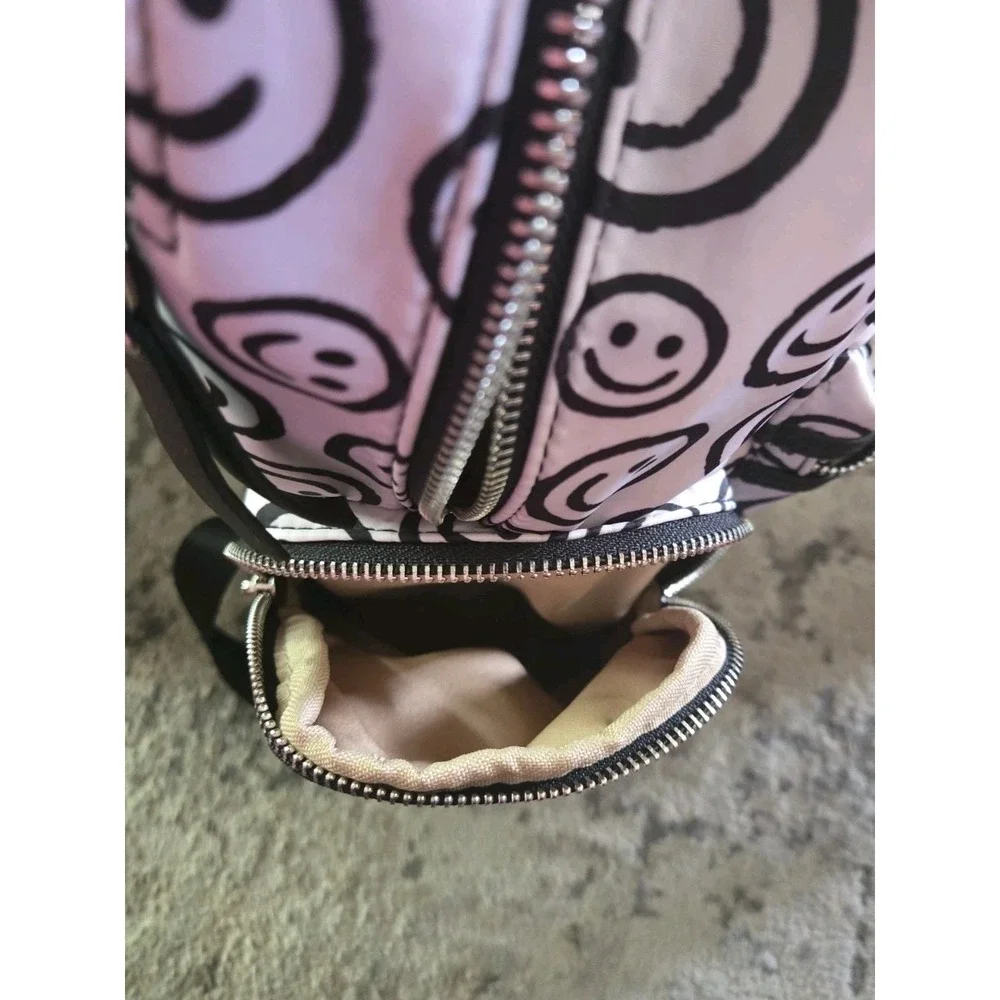 Madden NYC 18.5 Dome Backpack with Front and Side Pockets.  EUC!!